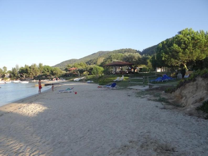 Filippos Resort By The Sea Vourvourou Exterior photo